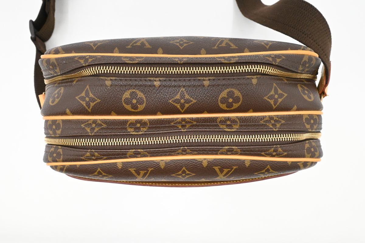 Louis Vuitton Reporter PM in Monogram Canvas