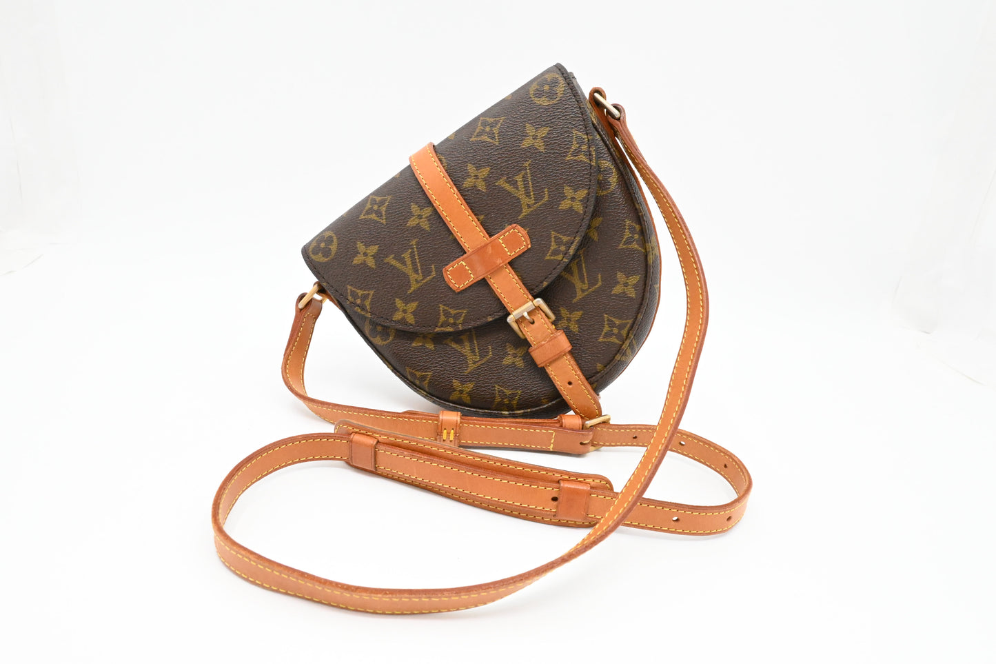Louis Vuitton Chantilly PM in Monogram Canvas