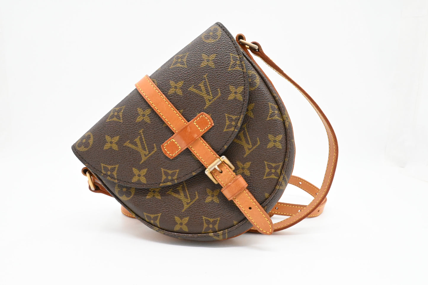 Louis Vuitton Chantilly PM in Monogram Canvas
