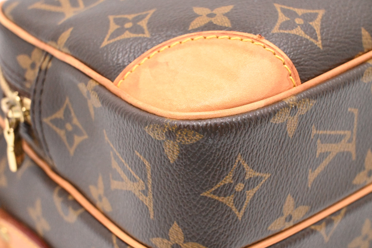 Louis Vuitton Nile in Monogram Canvas