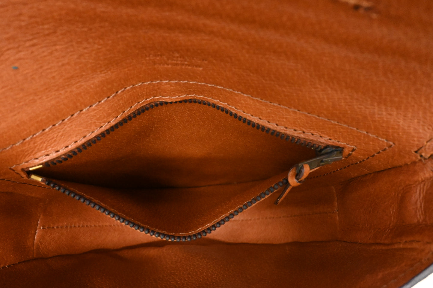 Louis Vuitton Chantilly PM in Monogram Canvas