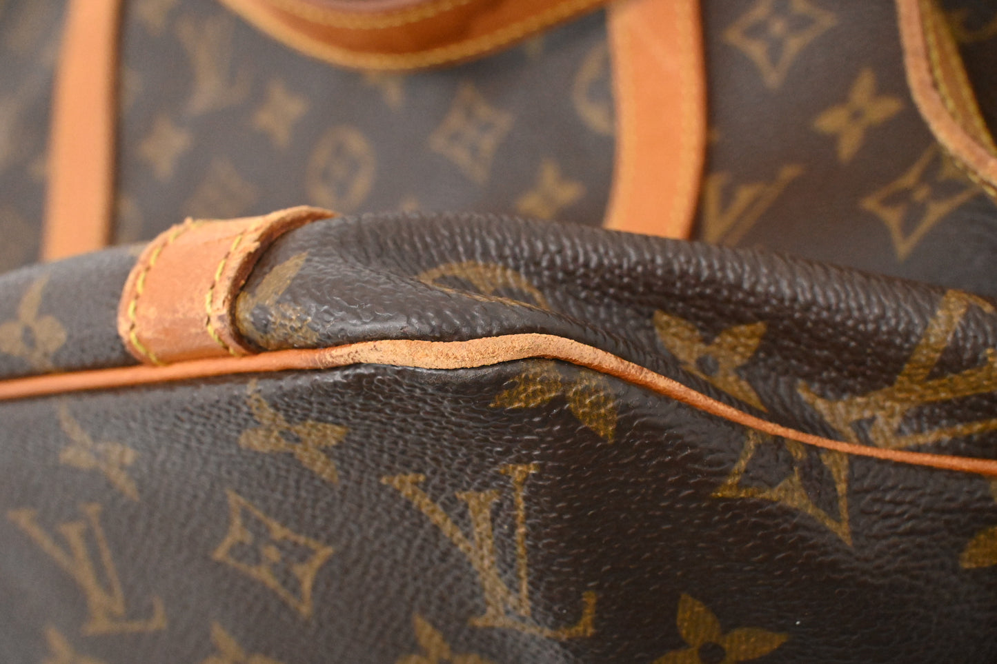 Louis Vuitton Sac Shopping in Monogram Canvas