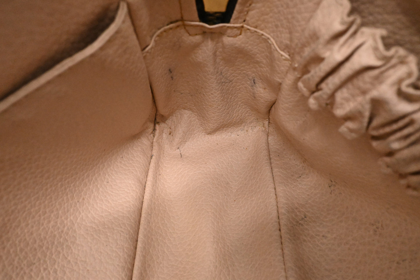 Louis Vuitton Trousse Toilette 28 in Monogram Canvas