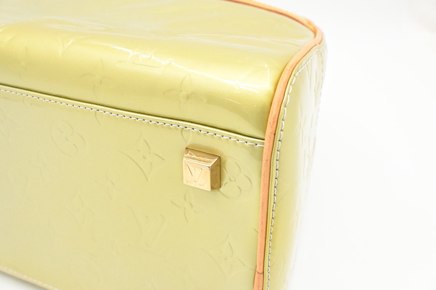 Louis Vuitton Tompkins in Green Metallic Vernis Leather