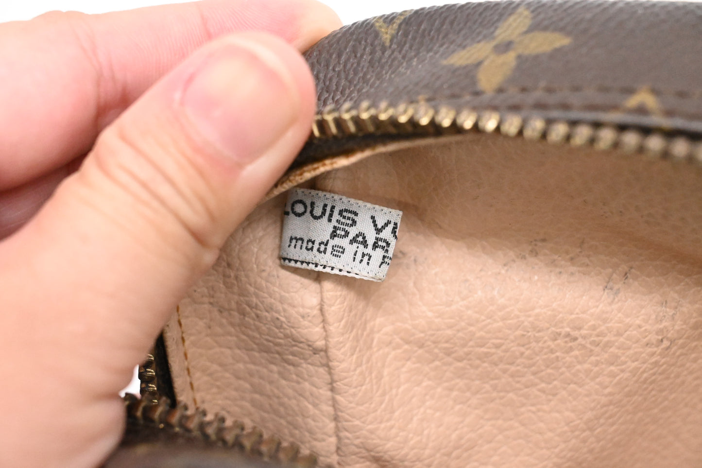 Louis Vuitton Trousse Toilette 28 in Monogram Canvas
