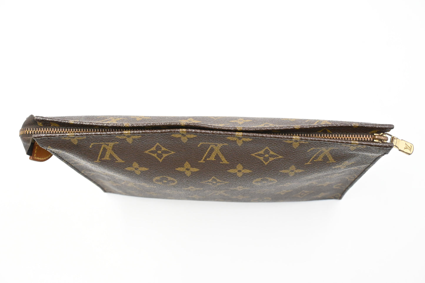 Louis Vuitton Toiletry 26 in Monogram Canvas