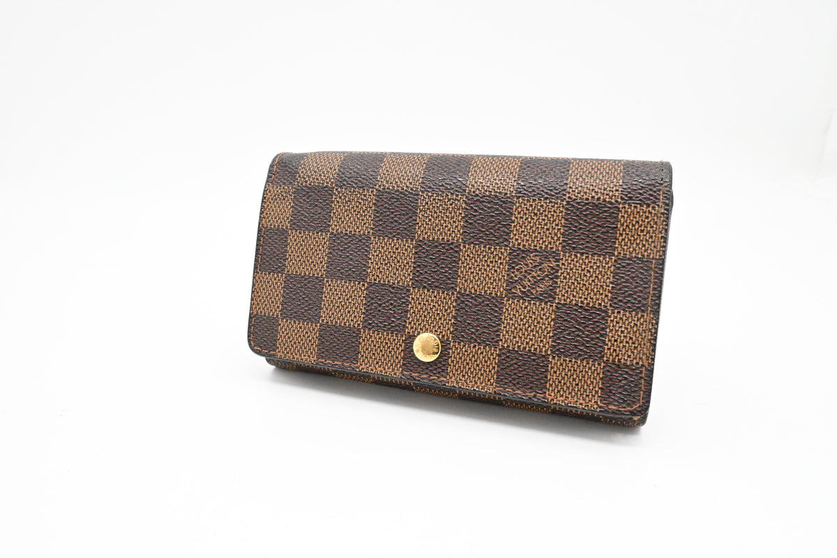 Louis Vuitton Tresor Wallet in Damier Ebene Canvas