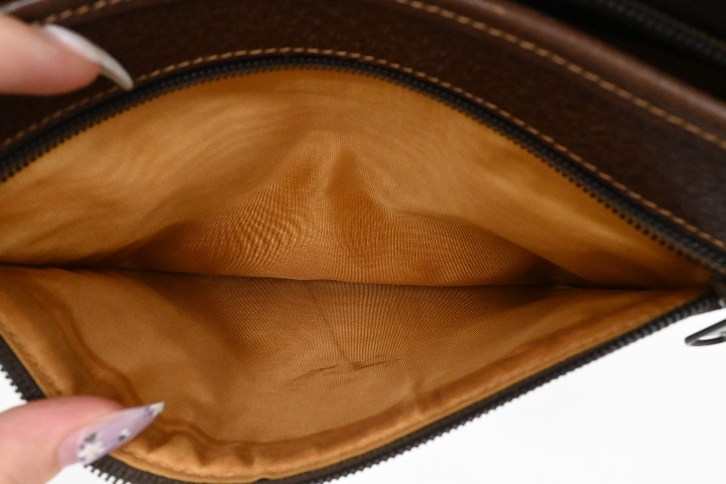 Gucci Pouch in GG Supreme Canvas