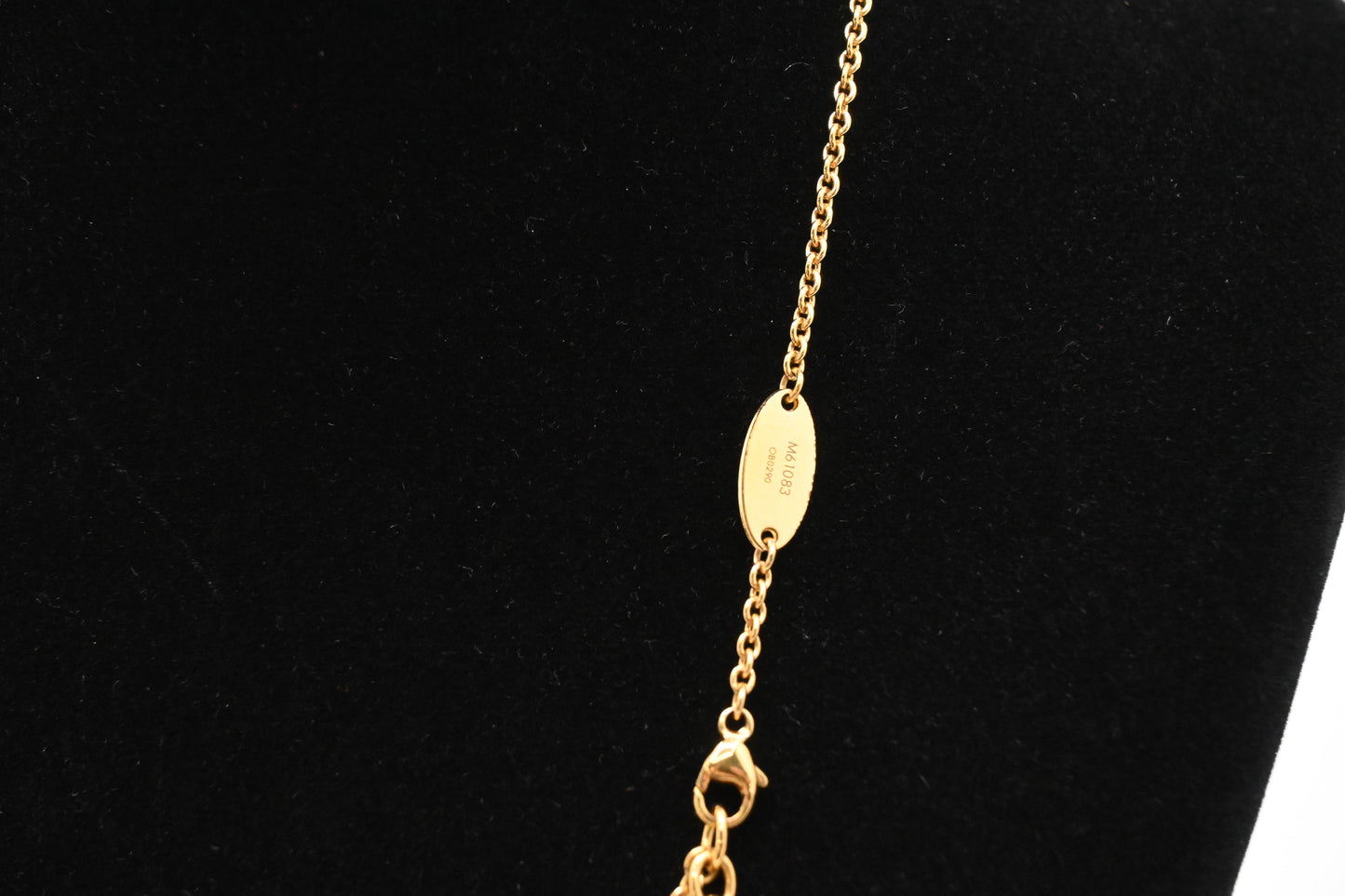 Louis Vuitton Essential V Necklace