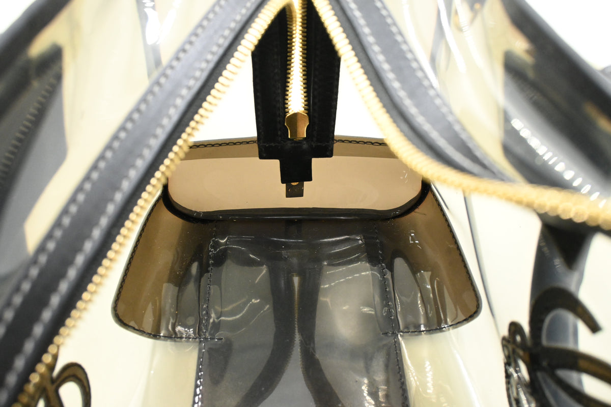 Loewe Amazona Handbag in Gray PVC