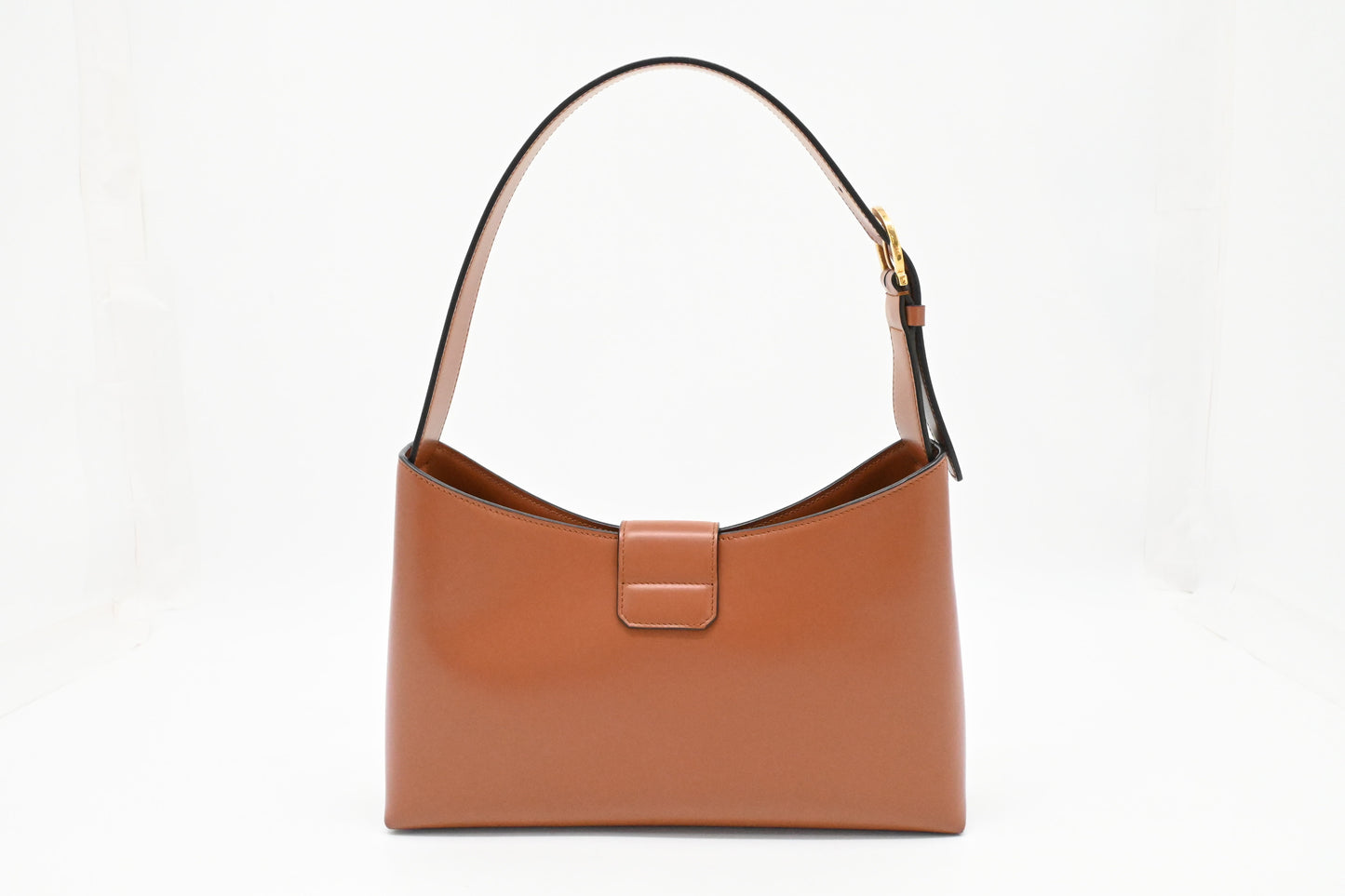 Ferragamo Shoulder Bag in Brown Leather