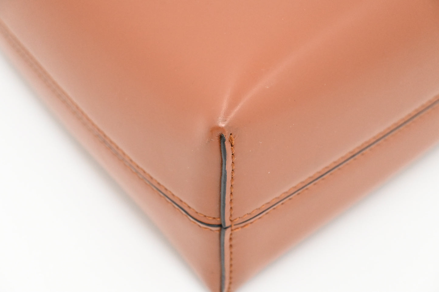 Ferragamo Shoulder Bag in Brown Leather