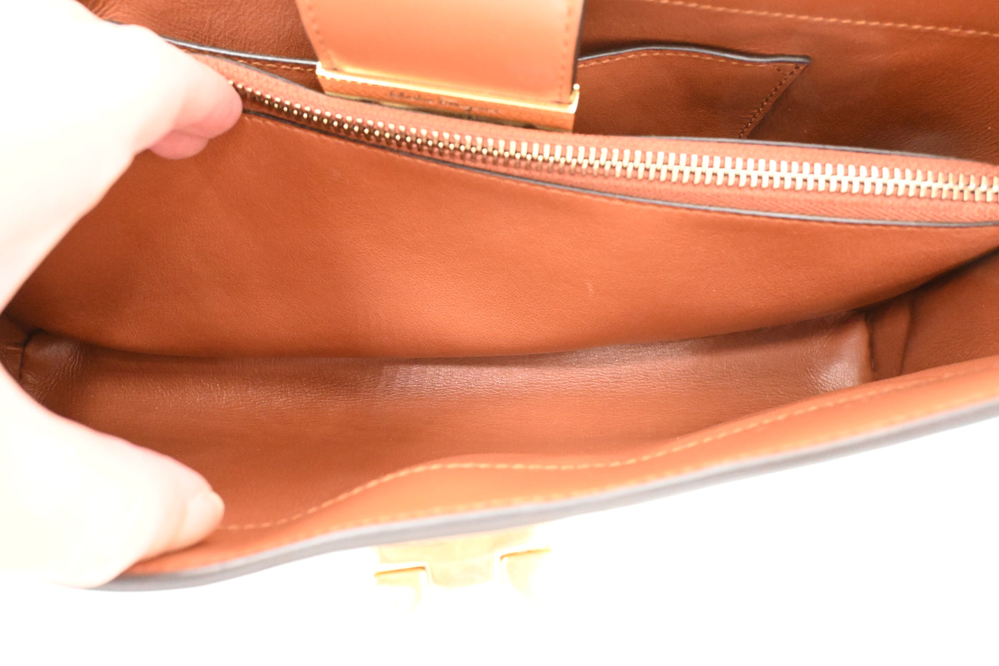 Ferragamo Shoulder Bag in Brown Leather