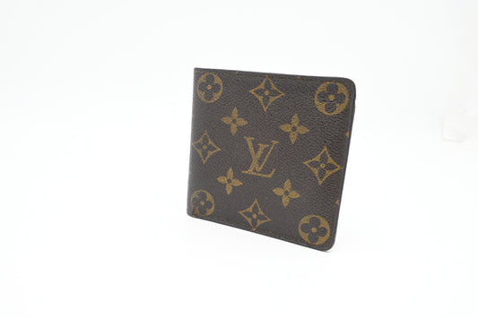 Louis Vuitton Marco Wallet in Monogram Canvas