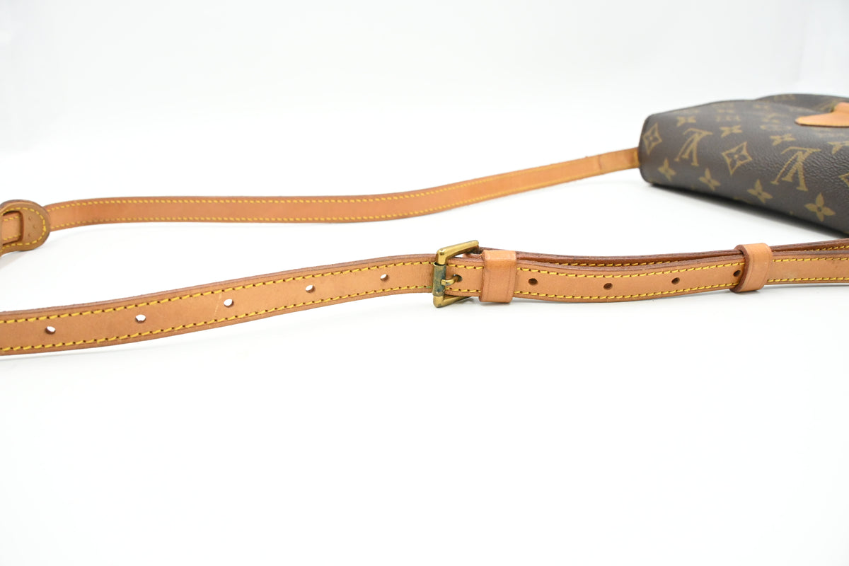 Louis Vuitton Saint Cloud MM in Monogram Canvas
