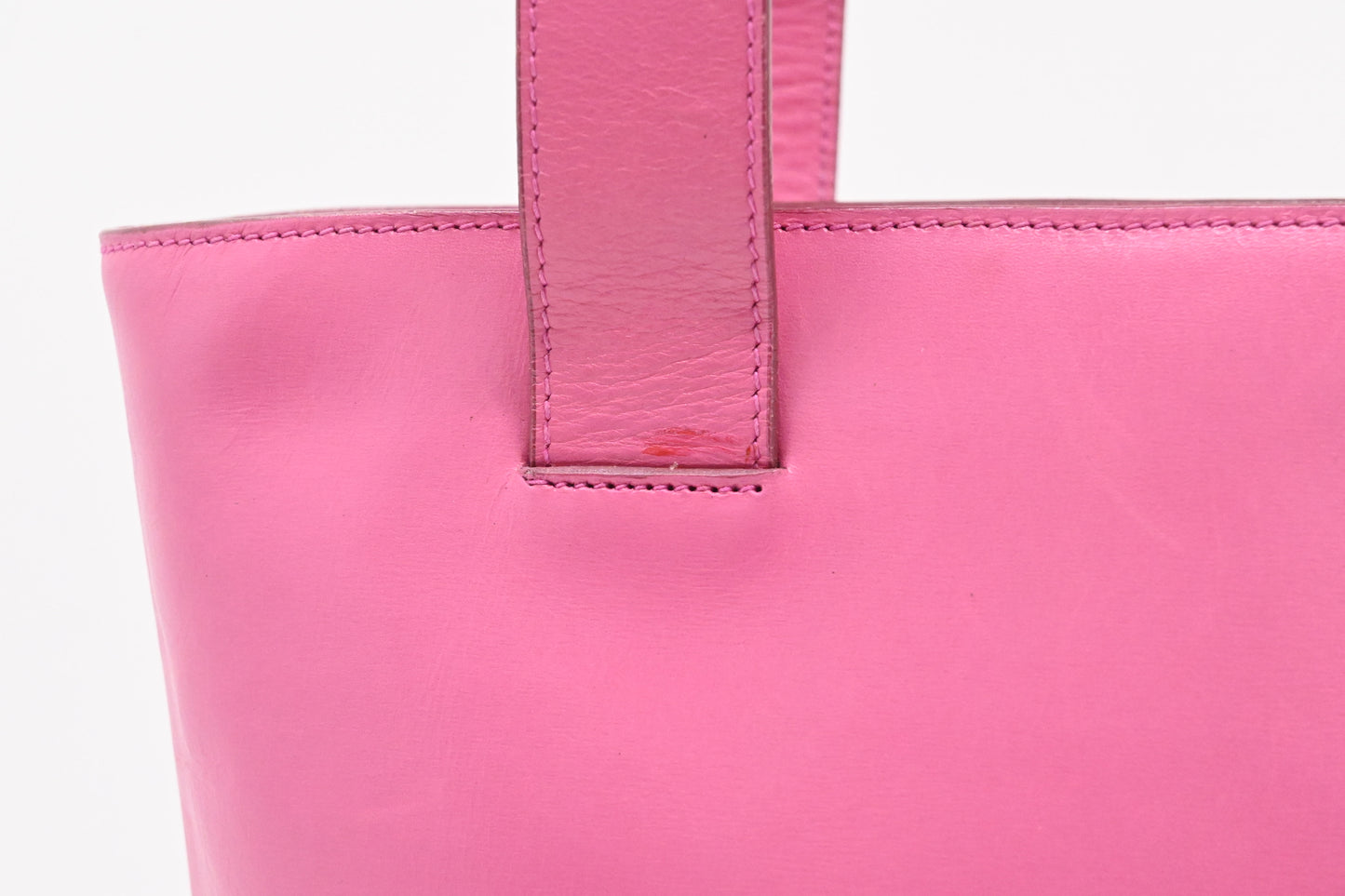 Celine Shoulder Bag in Pink Leather