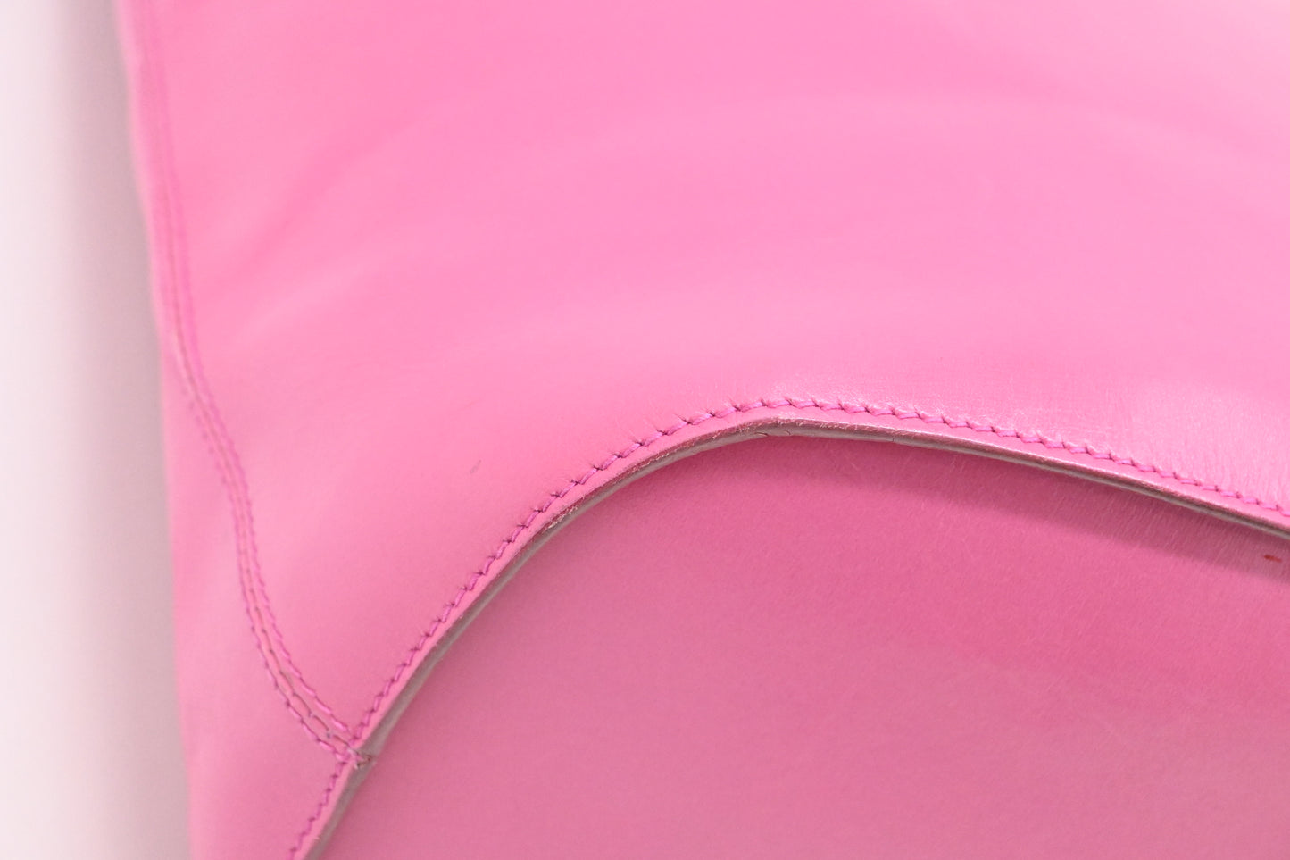 Celine Shoulder Bag in Pink Leather