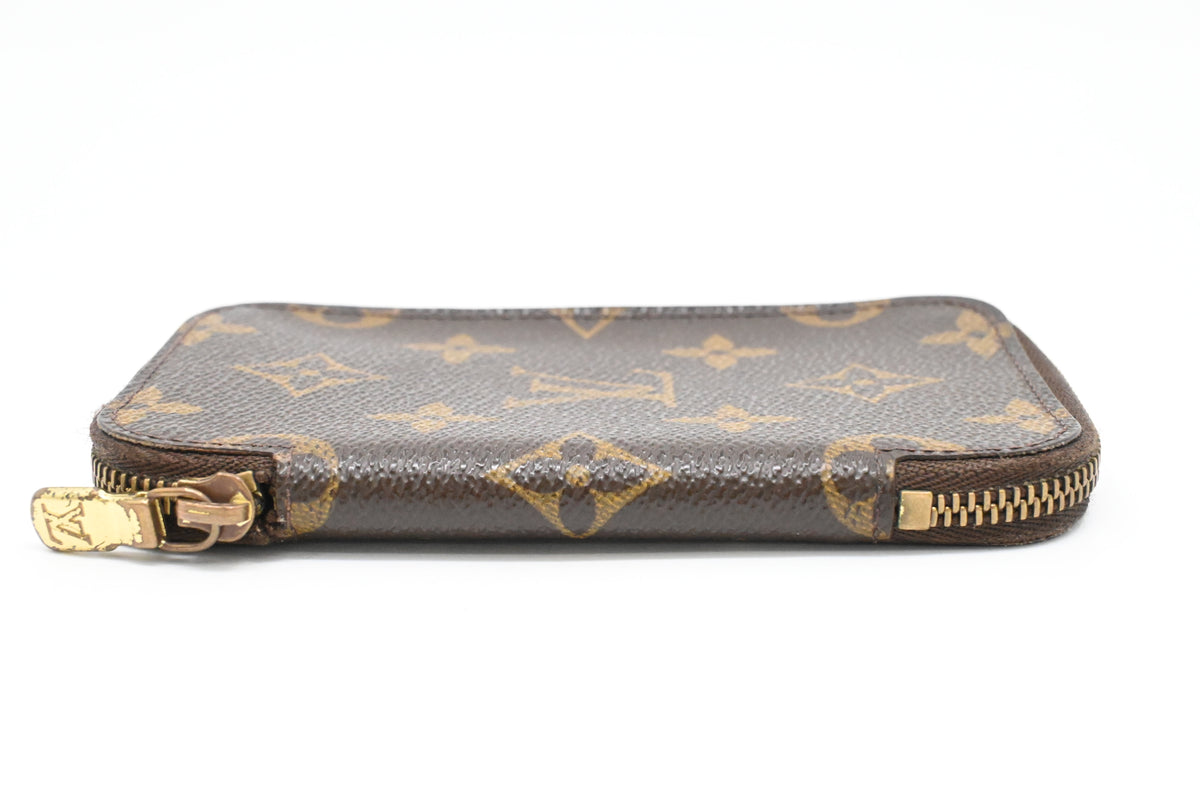 Louis Vuitton 6 Key Case in Monogram Canvas