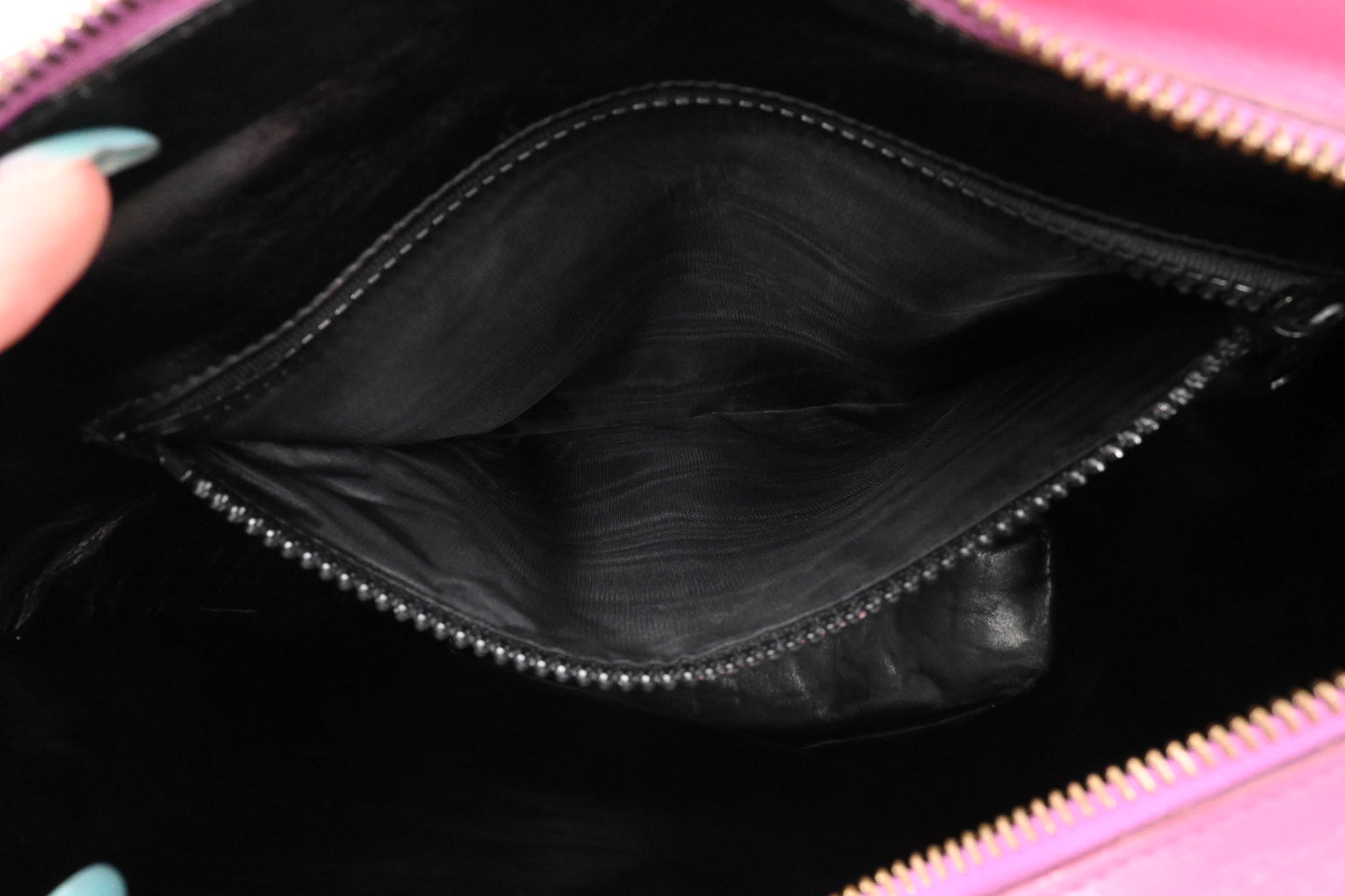 Celine Shoulder Bag in Pink Leather