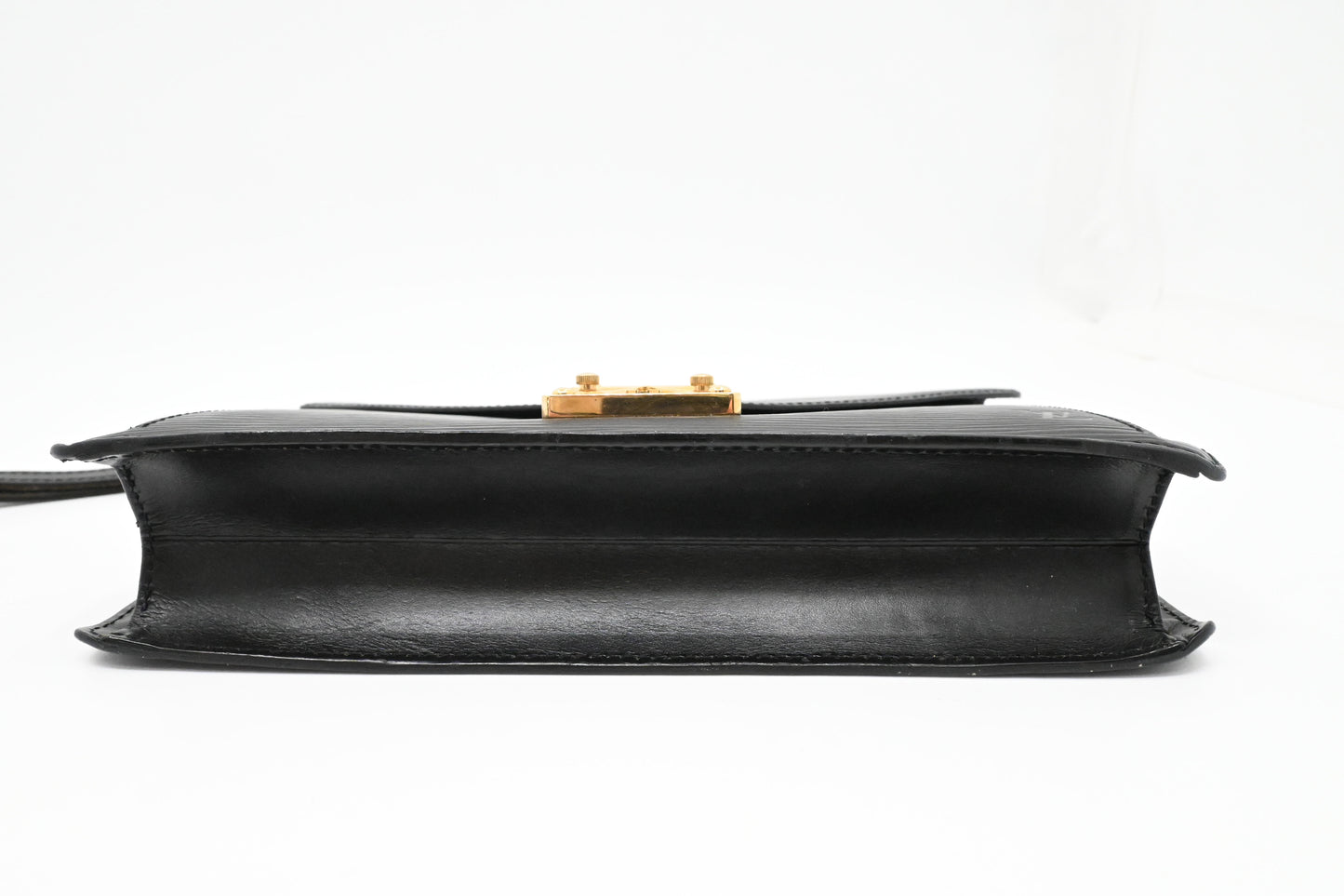 Louis Vuitton Sellier Dragonne in Black Epi Leather