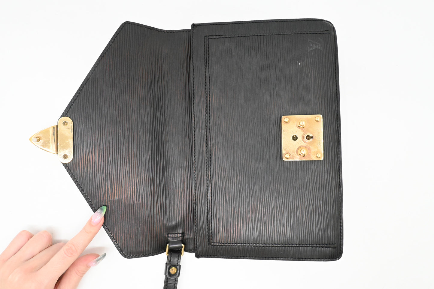 Louis Vuitton Sellier Dragonne in Black Epi Leather