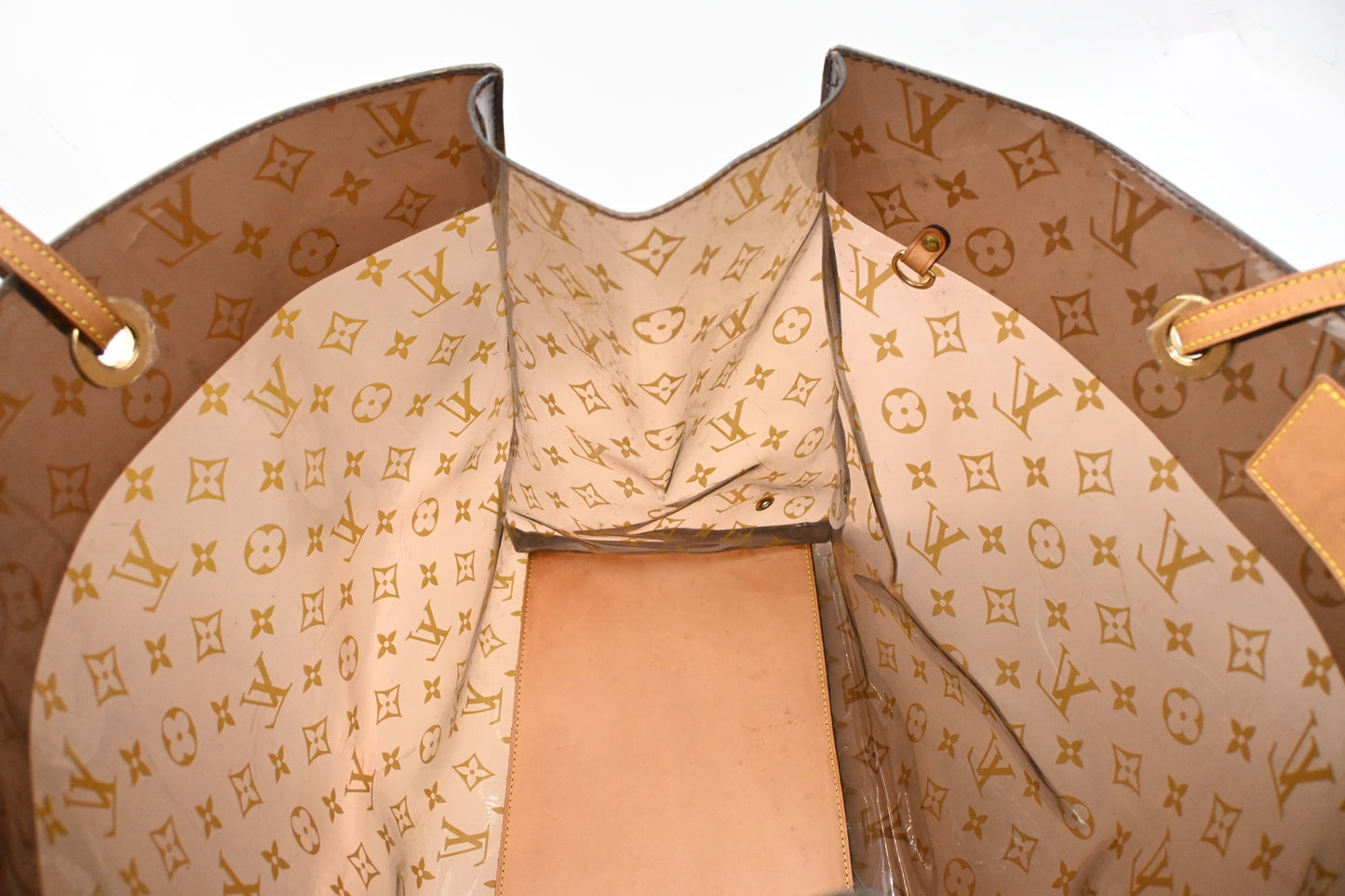 Louis Vuitton Cabas Cruiser in Ambre PVC