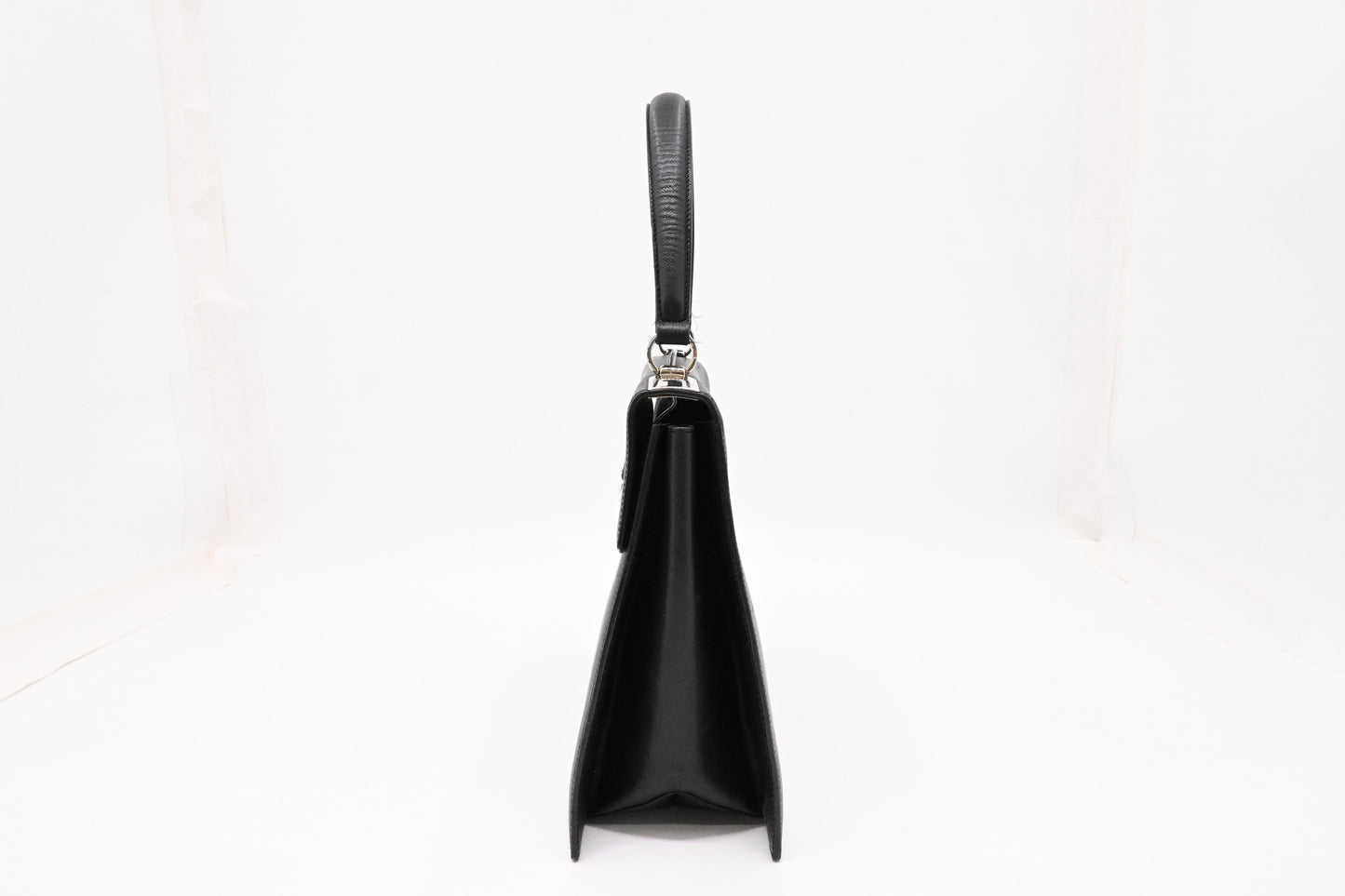 Ferragamo Top Handle Handbag in Black Leather