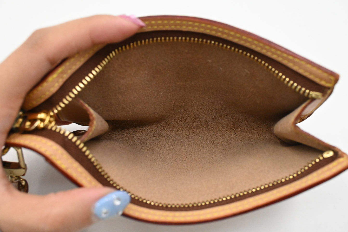 Louis Vuitton Cabas Cruiser in Ambre PVC