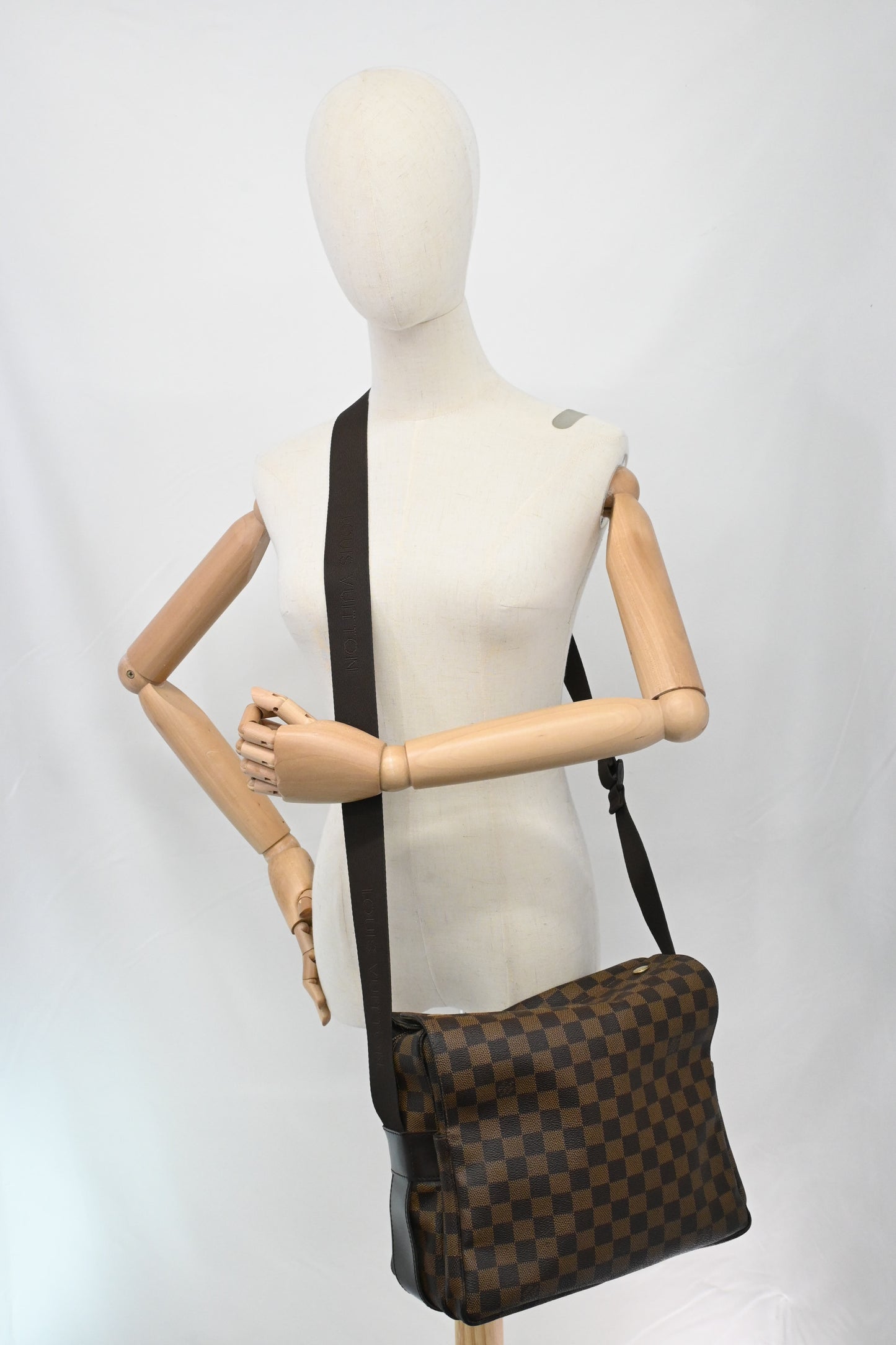 Louis Vuitton Naviglio in Damier Ebene Canvas