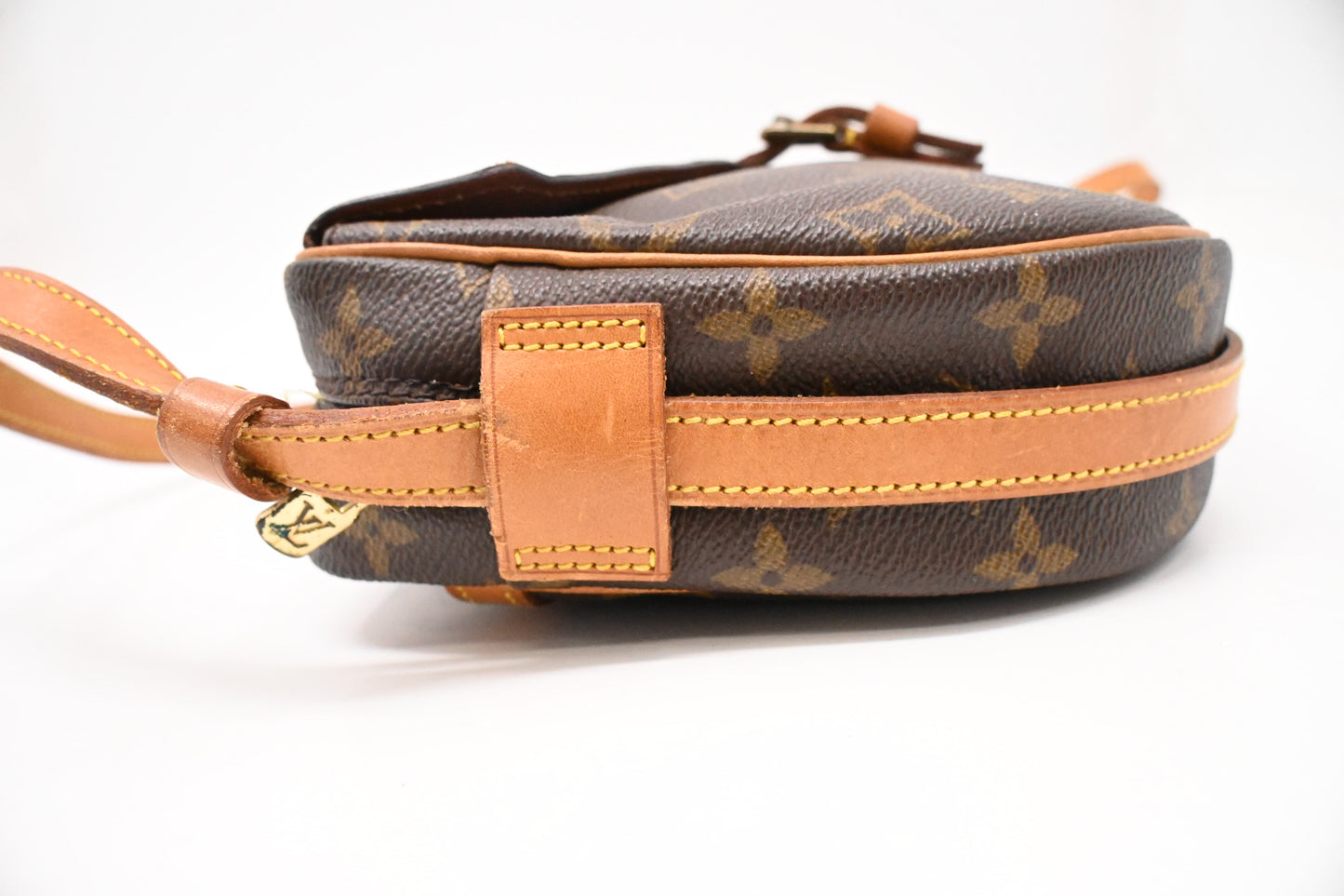 Louis Vuitton Jeune Fille in Monogram Canvas