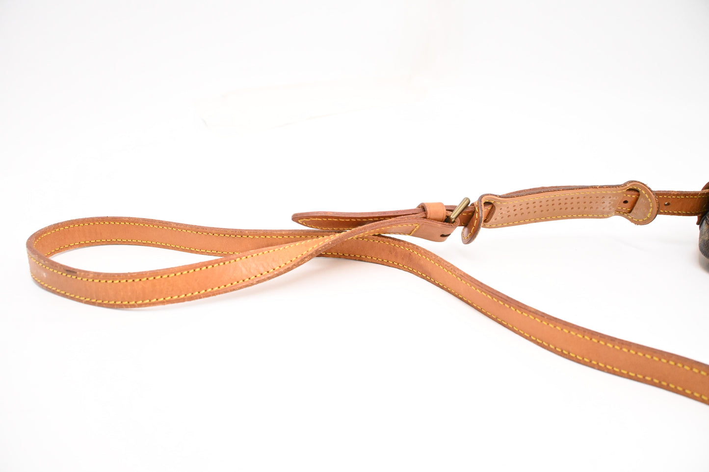 Louis Vuitton Jeune Fille in Monogram Canvas