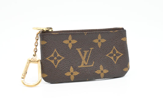 Louis Vuitton Pochette Cles in Monogram Canvas
