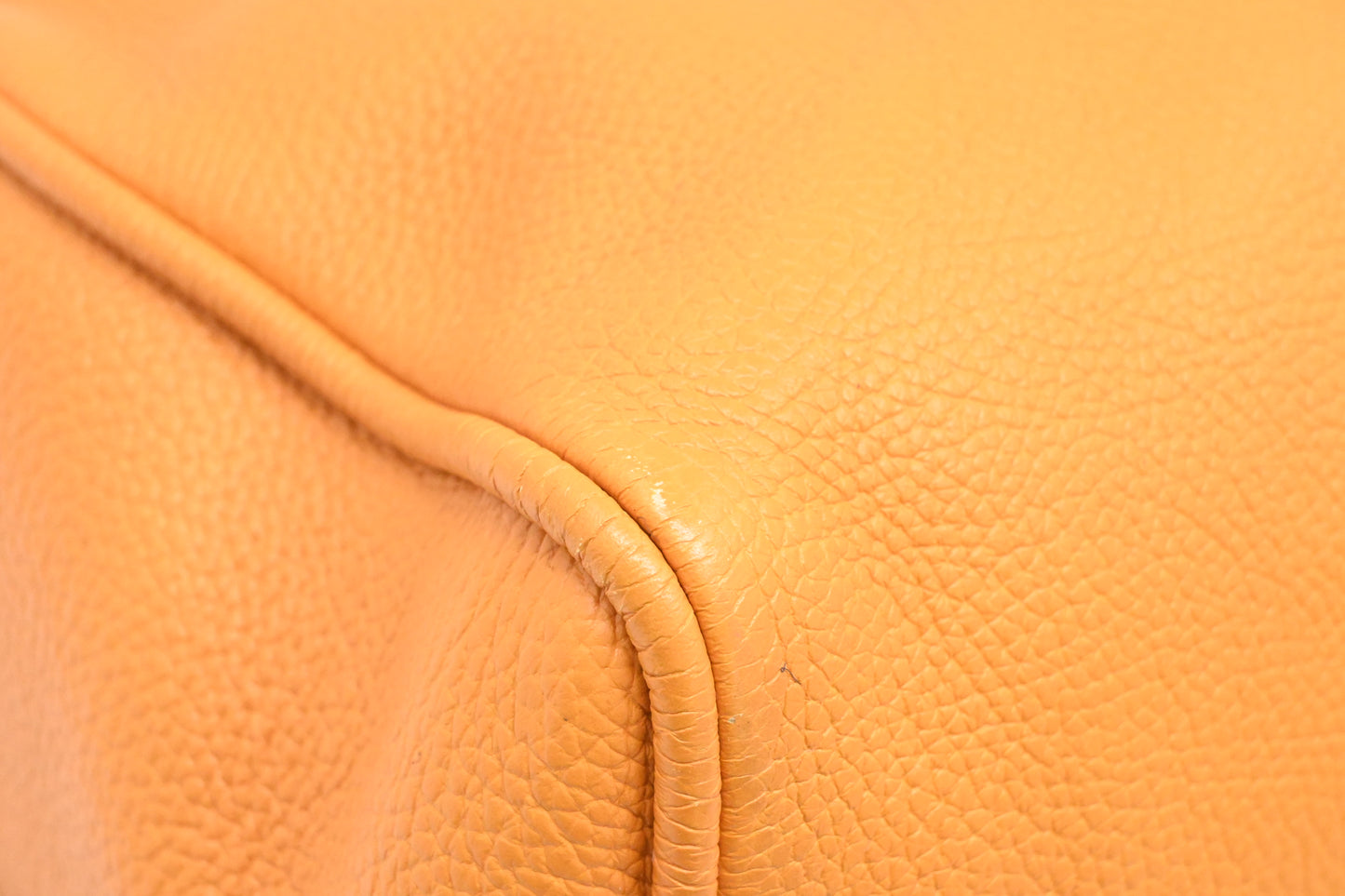 Louis Vuitton Keepall 50 in Yellow Tobago Leather