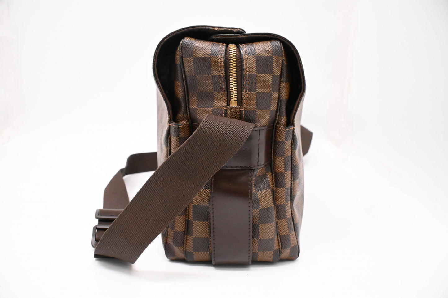 Louis Vuitton Naviglio in Damier Ebene Canvas
