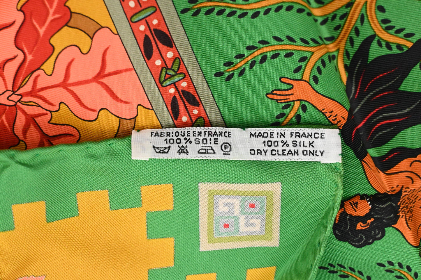 Hermes "Musique des Dieux" Carre 90 in Silk