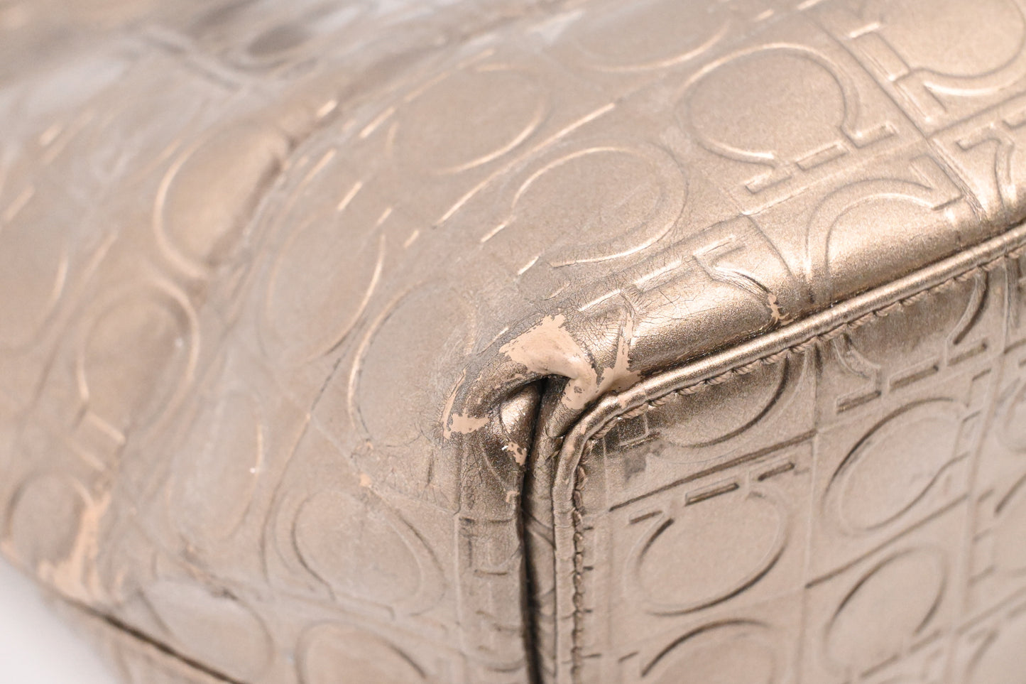 Ferragamo Tote in Gold Gancini Leather