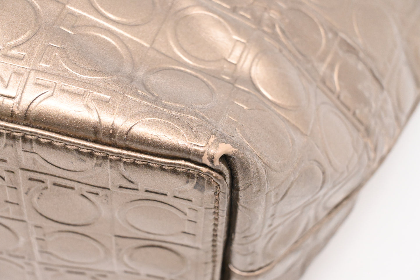 Ferragamo Tote in Gold Gancini Leather