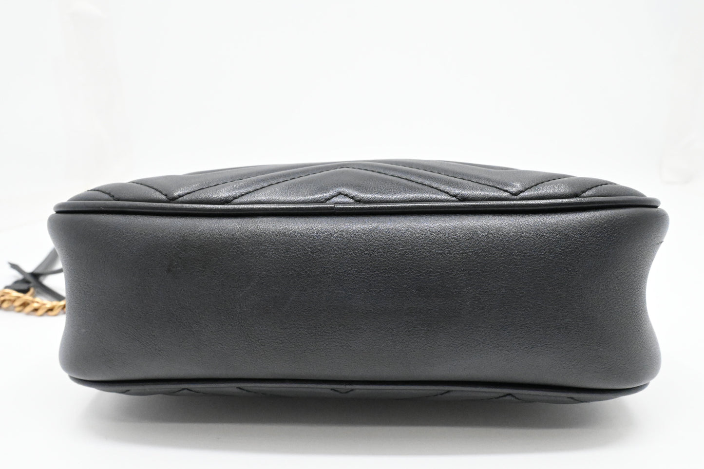 Gucci Marmont Shoulder Bag in Black Leather