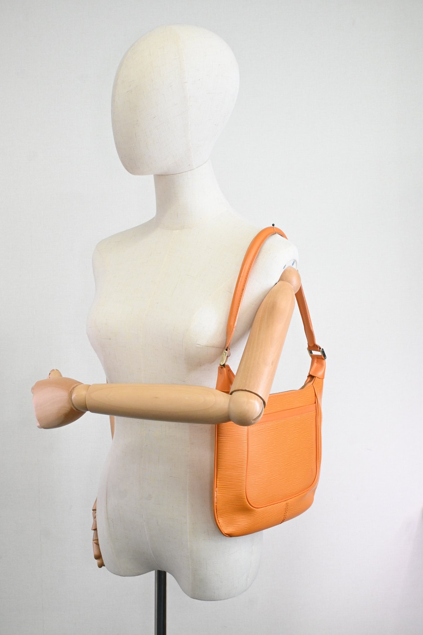 Louis Vuitton Matsy in Orange Epi Leather
