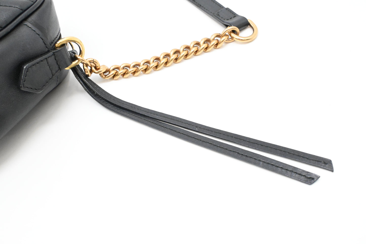 Gucci Marmont Shoulder Bag in Black Leather