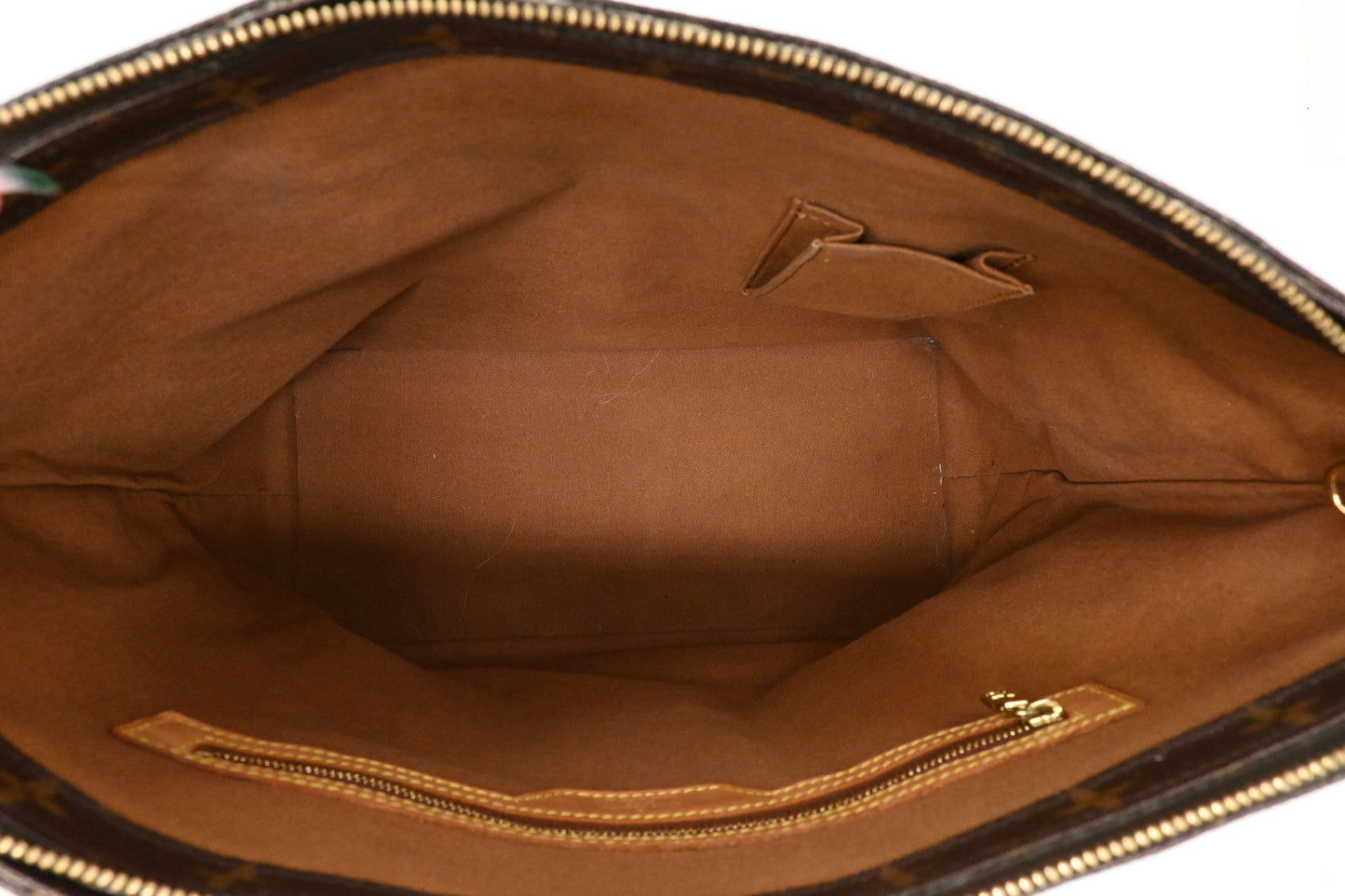 Louis Vuitton Cabas Mezzo in Monogram Canvas