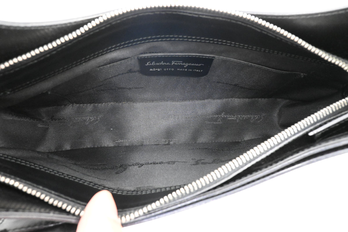 Ferragamo Shoulder Bag in Black Leather