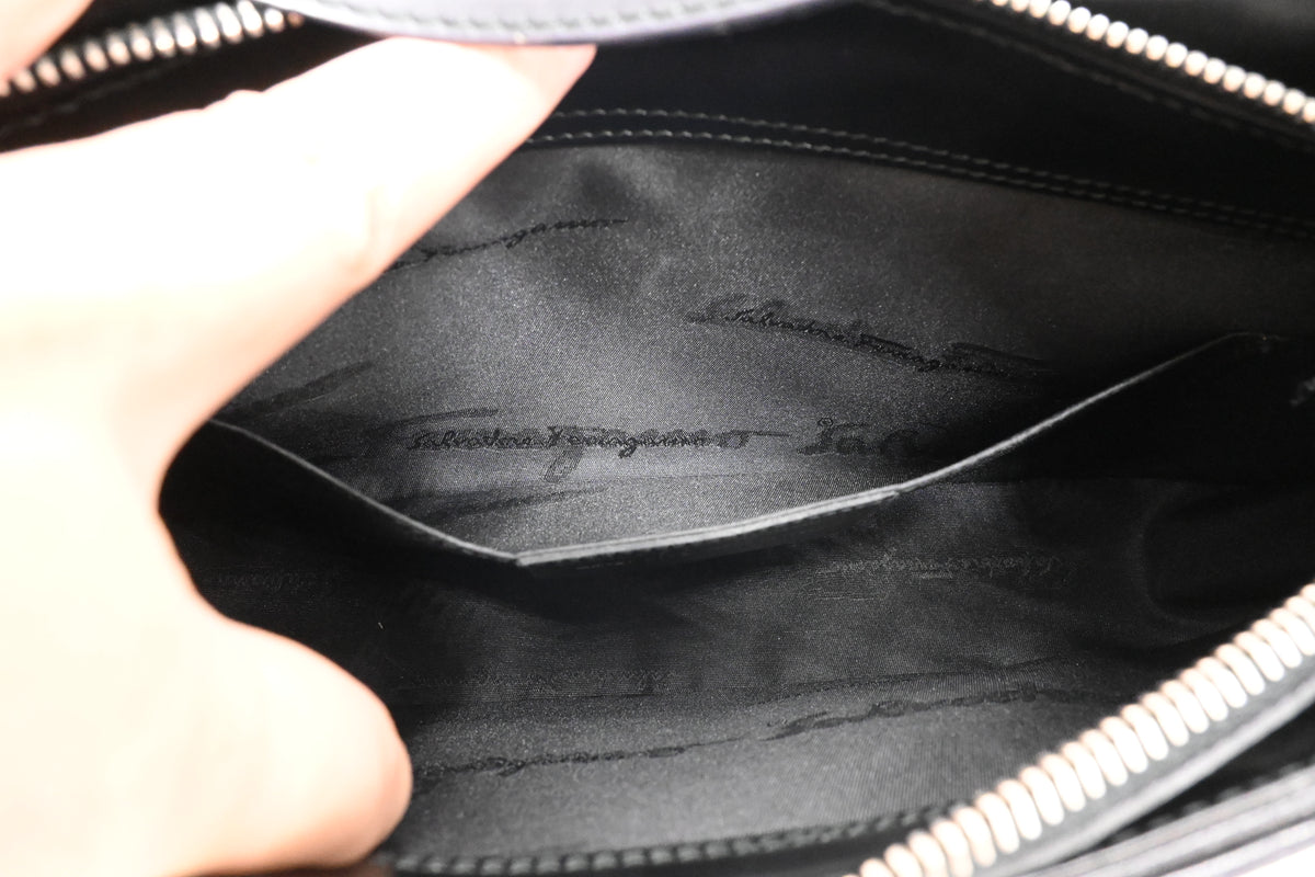 Ferragamo Shoulder Bag in Black Leather