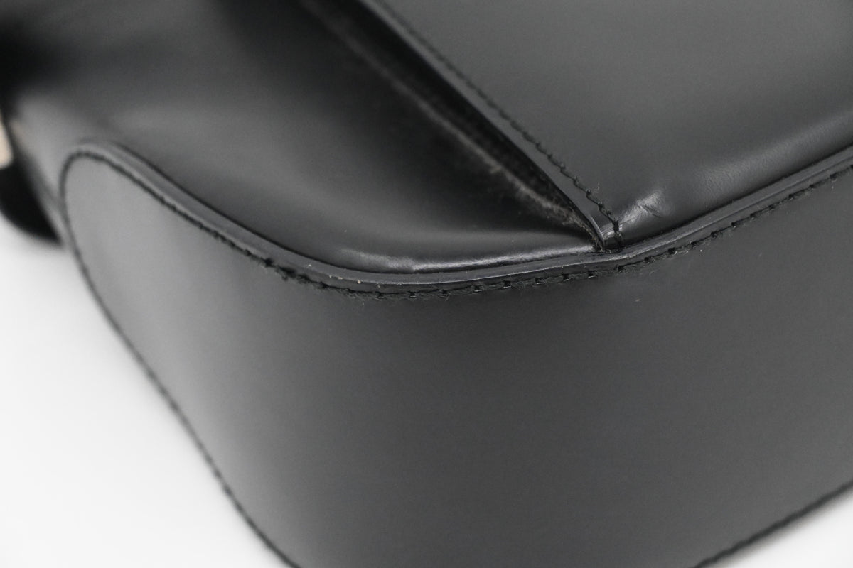 Ferragamo Shoulder Bag in Black Leather