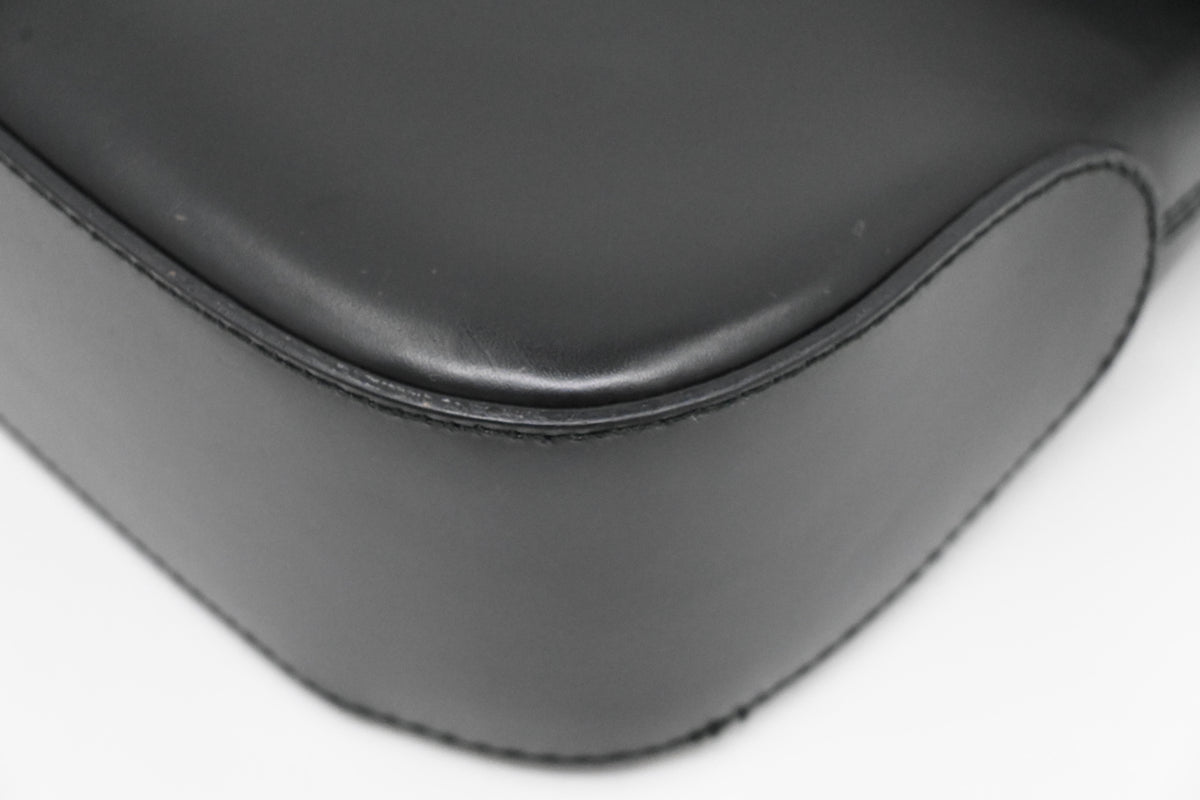 Ferragamo Shoulder Bag in Black Leather