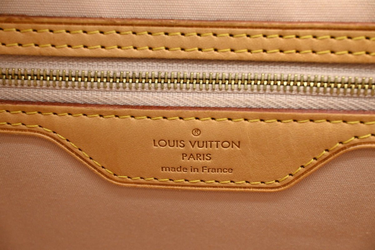 Louis Vuitton Brea MM in Yellow Vernis Leather