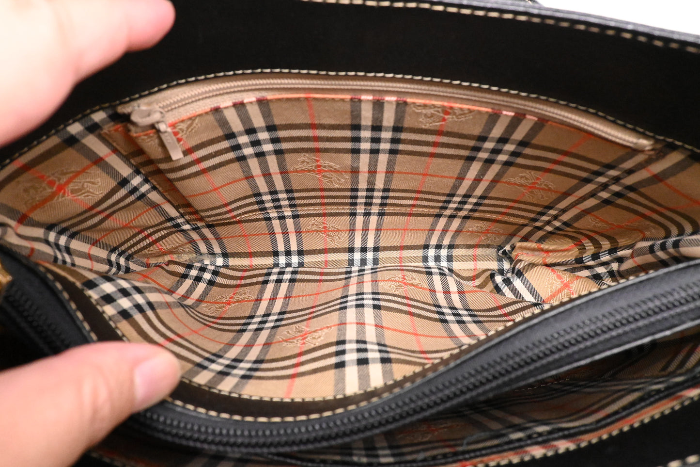 Burberry Shoulder Bag in Black Leather