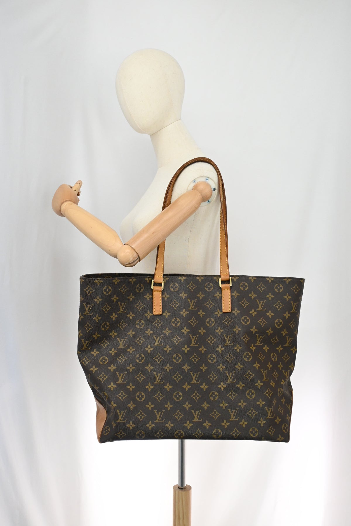 Louis Vuitton Cabas Alto in Monogram Canvas