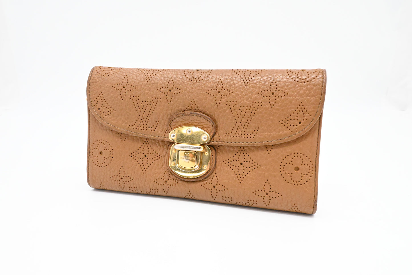 Louis Vuitton Iris Wallet in Cognac Mahina Leather