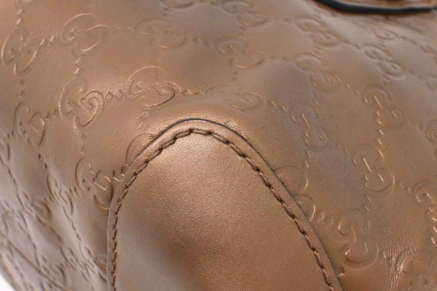 Gucci Heartbit Bag in Metallic Brown Leather